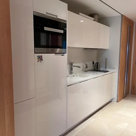 Apartment Luxury In Puente-romano *